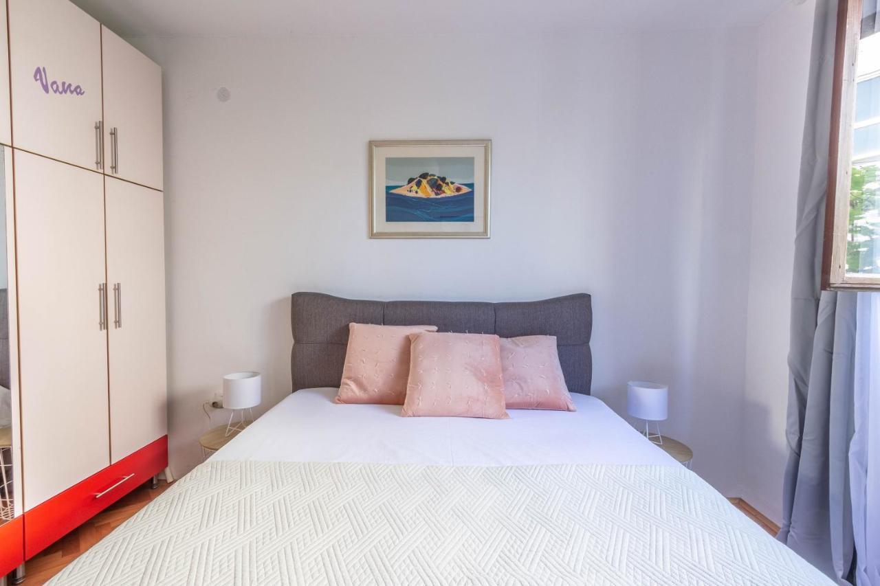 Apartman Dag ポドストラナ エクステリア 写真